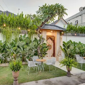 https://puspa-ayu-villas-apartments.hotelsseminyak.net