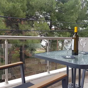 Ξενοδοχείο με διαμερίσματα ωκεανίς 