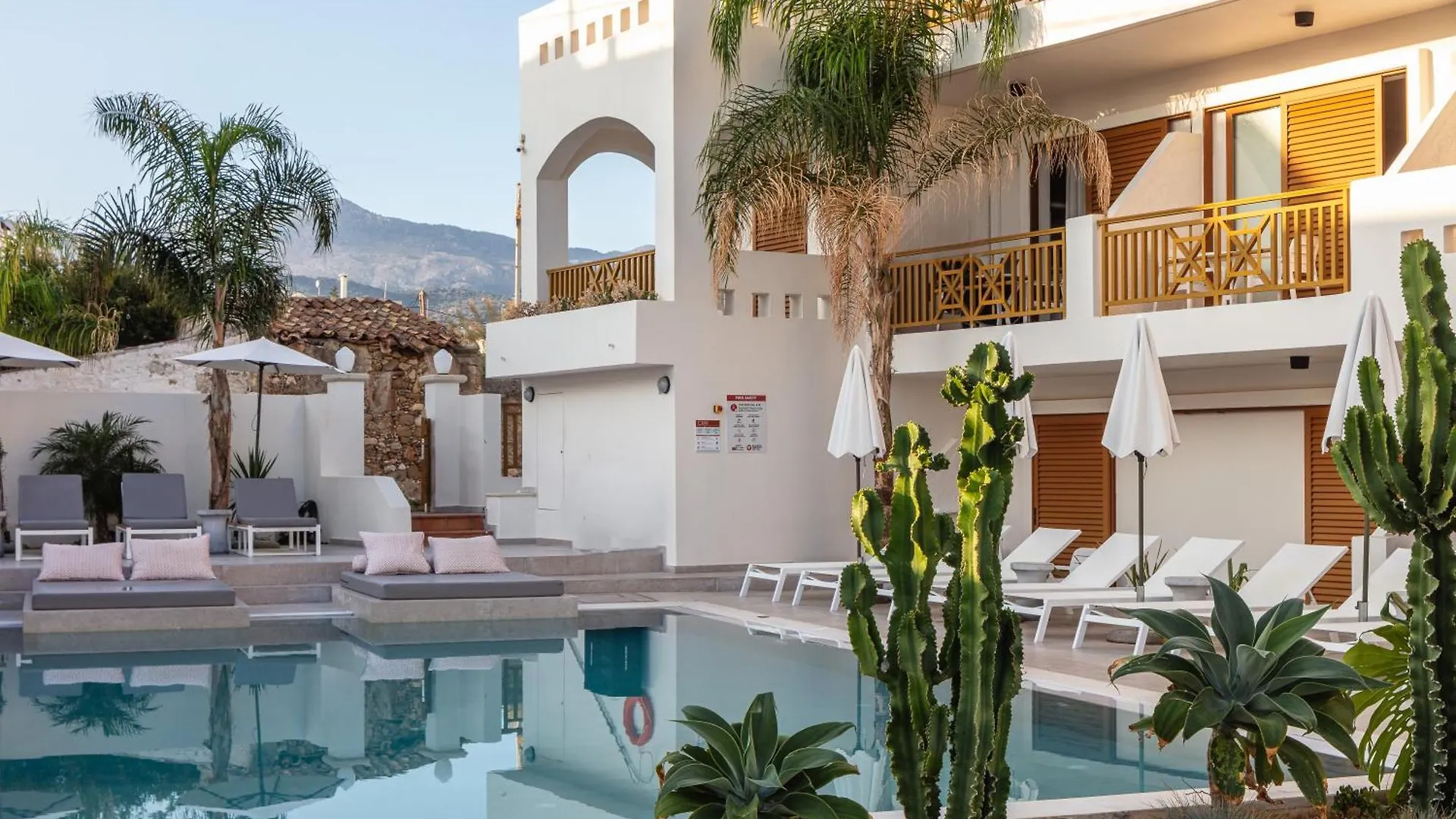 ** Lejlighedshotel Aristea Hotel Rethimno Grækenland